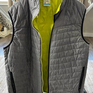Eddie Bauer Men's Puffer Vest-NWOT-Large
